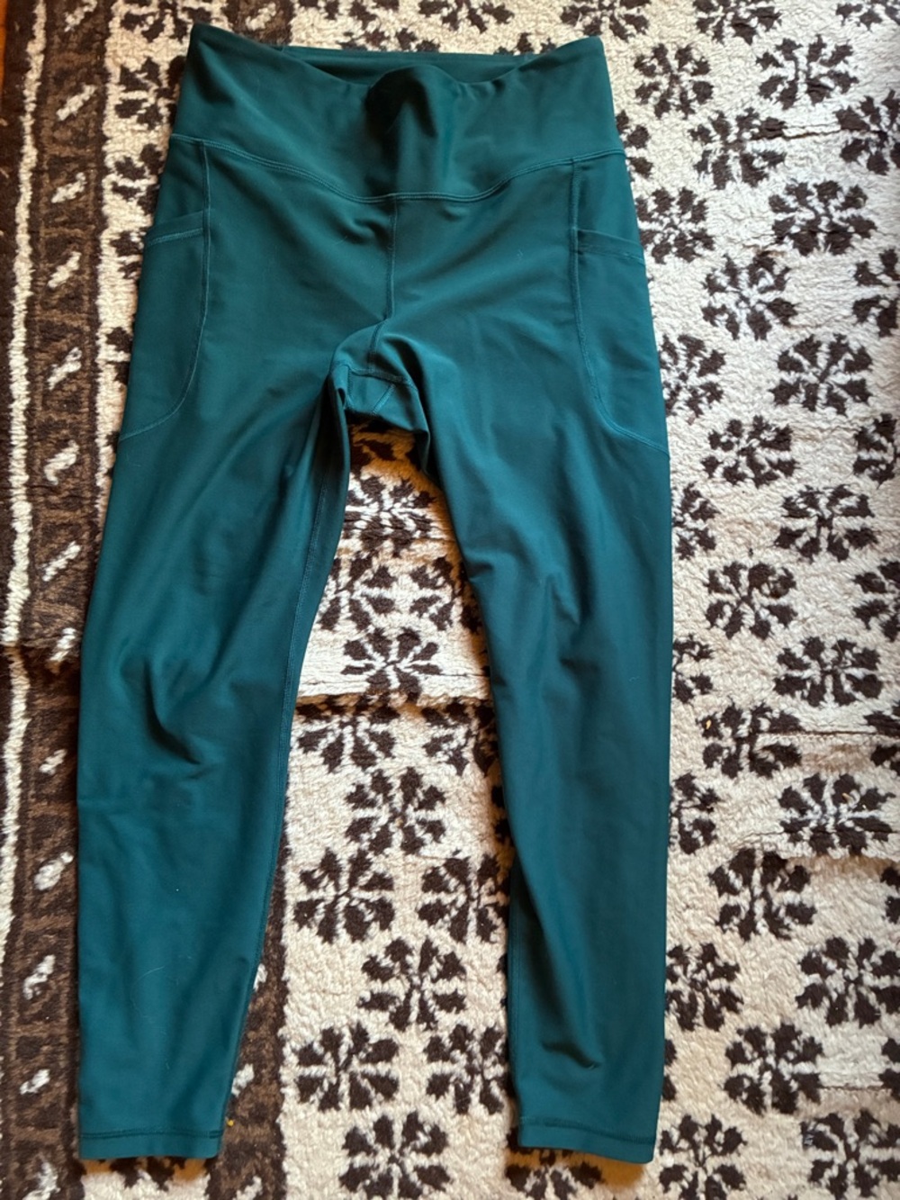 Old Navy Green High-Waist Leggings with Side Pockets